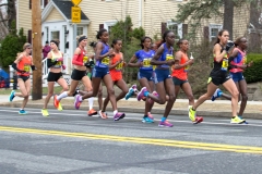 Lead women runners