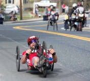 Tom Davis, NY - Men's Handcycle winner in 58:36