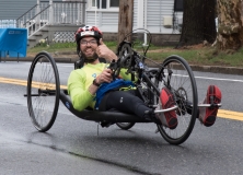 hand cyclist no visible number